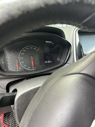 mini copper: Chevrolet Spark: 2016 г., Автомат, Бензин, Хэтчбэк — 7