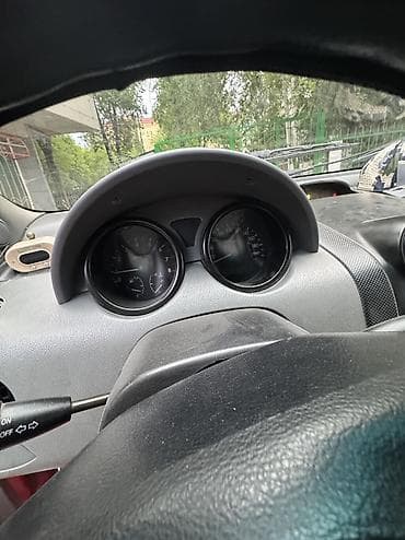 мега авто: Daewoo Kalos: 2003 г., 1.5 л, Автомат, Бензин, Хэтчбэк — 9