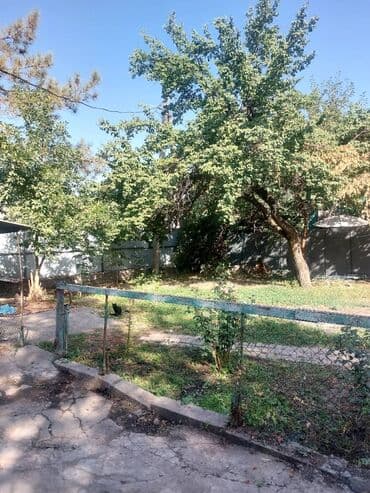 срочно дешева продаю дом в бишкеке: Дом, 110 м², 5 комнат, Собственник — 3