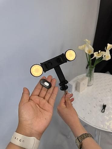 nikon coolpix l100: Селфи-штатив для смартфона с двумя светодиодными лампами и — 1
