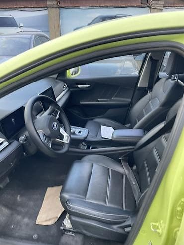 BYD: BYD E2: 2020 г., Автомат, Электромобиль, Кроссовер — 5