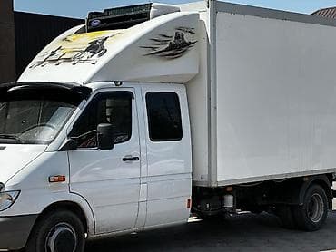 ремонт термобудки: Mercedes-Benz Спринтер: 2002 г., 2.7 л, Механика, Дизель, Фургон — 1