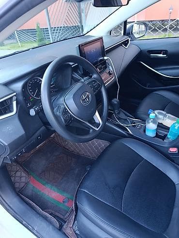 corolla 2004: Toyota Corolla: 2022 г., 1.8 л, Типтроник, Гибрид, Седан — 6