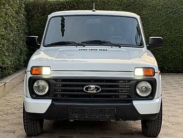Унаа сатуу: ВАЗ (ЛАДА) 4x4 Niva: 2024 г., Кол менен иштөөчү, Бензин, Жол тандабас — 2