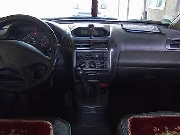 Транспорт: Mitsubishi Grandis: 2000 г., 2.4 л, Механика, Бензин, Универсал — 5