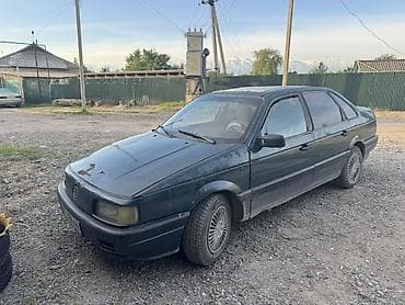 srv 3: Volkswagen Passat: 1989 г., 1.8 л, Механика, Бензин, Седан — 4