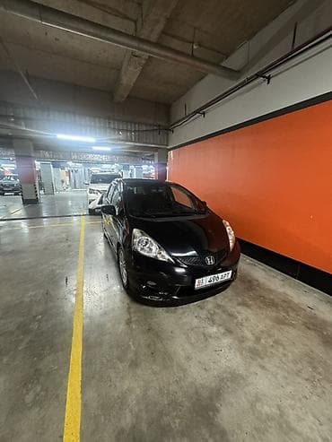 хонда сйырвы: Honda Fit: 2011 г., 1.5 л, Автомат, Бензин, Хэтчбэк — 2