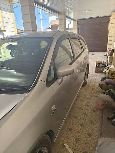 электр авто: Honda Stream: 2004 г., 2 л, Бензин, Универсал — 3