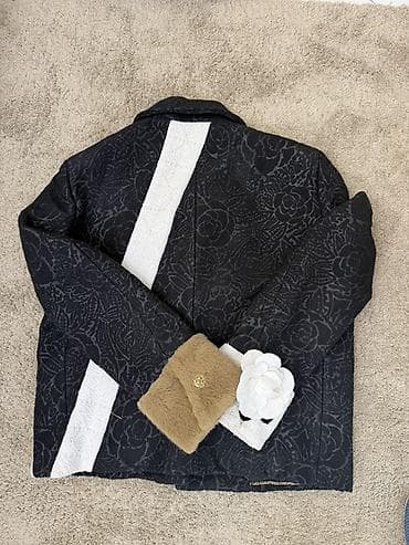 chanel пиджак: Куплено в Китае, стоило 7000 сом — 4