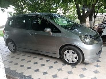 Транспорт: Honda Fit: 2003 г., 1.3 л, Вариатор, Бензин, Хэтчбэк — 4