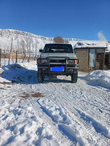 Транспорт: УАЗ Patriot: 2001 г., 2.5 л, Ручные, Бензин, Универсал — 2