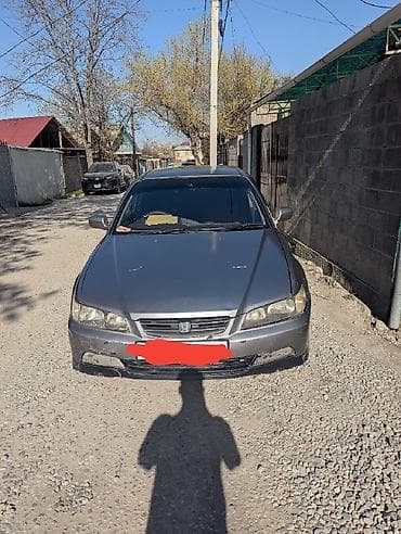 Honda Accord: 2001 г., 1.8 л, Автомат, Бензин, Седан