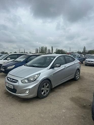 Транспорт: Hyundai Accent: 2011 г., 1.6 л, Механика, Бензин, Седан — 2