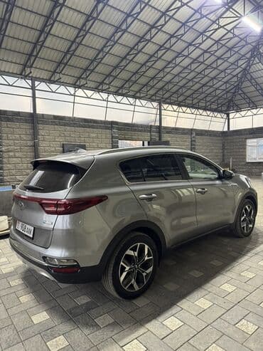 трейлер дом на колесах: Kia Sportage: 2020 г., 2 л, Автомат, Дизель, Седан — 3
