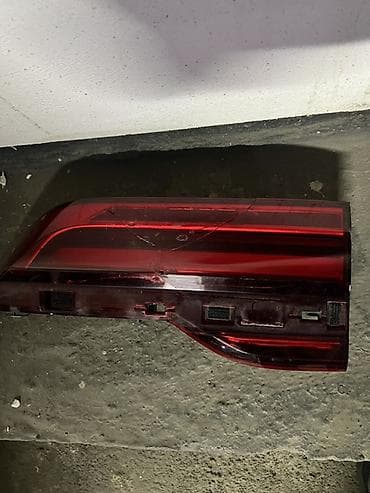 Задний левый стоп-сигнал BMW Б/у, Оригинал at lalafo.kg Задний левый стоп-сигнал BMW Б/у, Оригинал