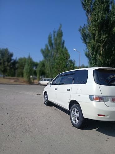 byd e9: Toyota Gaia: 1999 г., 2 л, Автомат, Бензин, Универсал — 4