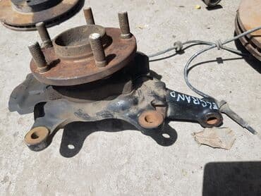 система форсунок: Nissan Elgrand E51, цапфа со ступицей. Ниссан Эльгранд Е51. Цена — 2