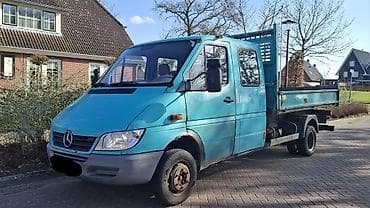 Mercedes-Benz Sprinter двигатель CDI, двухрядная кабина и самосвальный