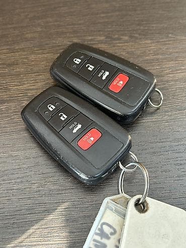 Продажа авто: Toyota Camry: 2017 г., 2.5 л, Автомат, Гибрид, Седан — 9