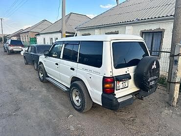 range rover 2023: Mitsubishi Pajero: 1994 г., 3 л, Механика, Бензин, Внедорожник — 2
