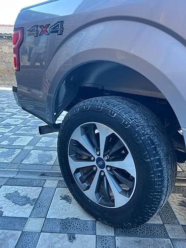 форте: Ford F-150: 2020 г., 2.7 л, Автомат, Бензин, Пикап — 6