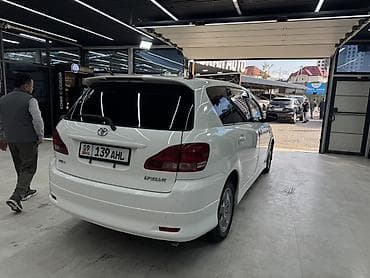 bmw e12: Toyota Ipsum: 2002 г., 2.4 л, Автомат, Бензин, Минивэн — 5