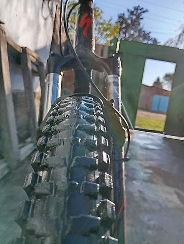 kia spectra: Горный велосипед, Specialized, Рама M (156 - 178 см), Алюминий, Б/у — 1