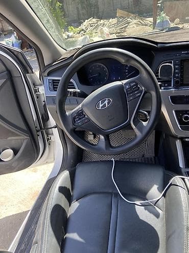 Hyundai Sonata: 2016 г., 2 л, Автомат, Газ, Седан — 9