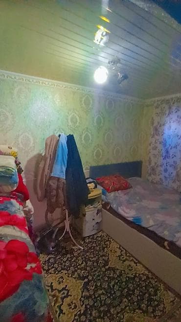 барачные дома: Продаётся жилой частный дом с большим приусадебным участком. Описание — 9