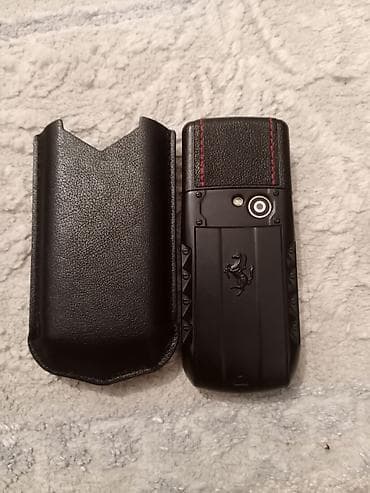 tekno spark: Кнопочный телефон Vertu-стиля с чехлом - Корпус: металлические и — 1