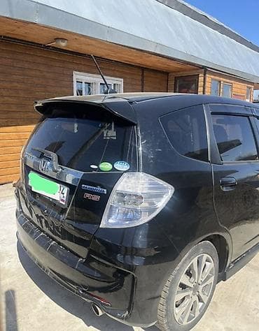 фит двигателя: Honda Fit: 2012 г., Вариатор, Гибрид, Хэтчбэк — 2