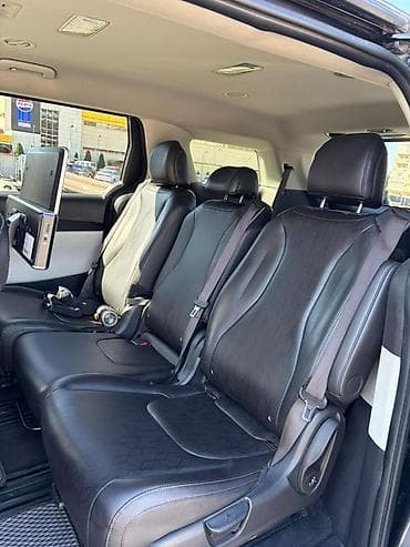 накладки на двери: Kia Carnival: 2022 г., 3.5 л, Автомат, Бензин, Минивэн — 5