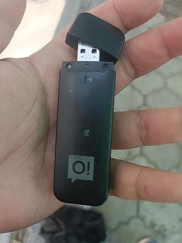 Wi‑Fi/3G‑4G модем O! (Ошка) 4G - Форм‑фактор USB‑свисток с колпачком