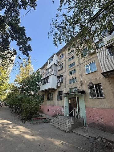 ысык куле: 2 бөлмө, 43 м², 104-серия, 1 кабат, Косметикалык ремонт — 10