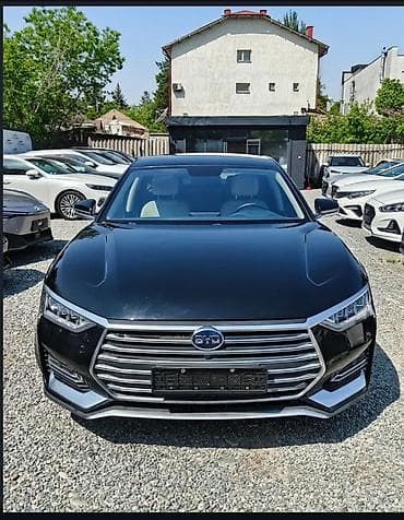 BYD: BYD E9: 2021 г., Автомат, Электромобиль, Седан — 2