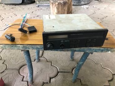 GPS трекерлер: Продаю магнитолу на пассат б3 родной в оригинале Почти новый все — 1