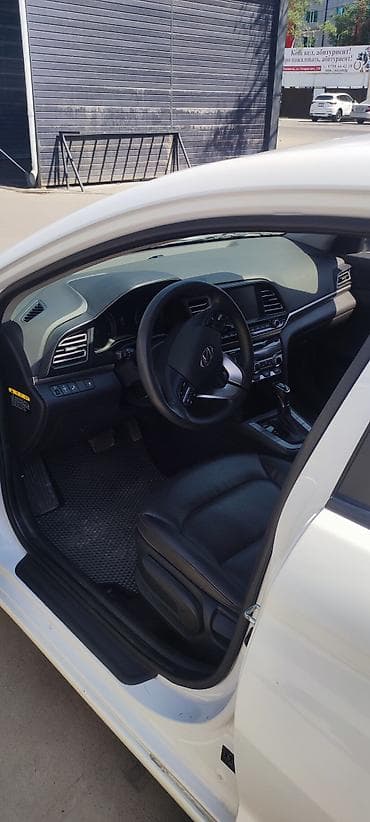 infinity fx35: Hyundai Avante: 2019 г., 1.6 л, Автомат, Бензин, Седан — 1