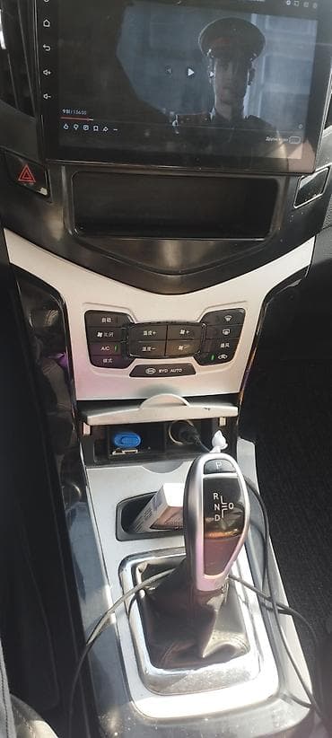 BYD E5: 2019 г., Автомат, Электромобиль, Седан