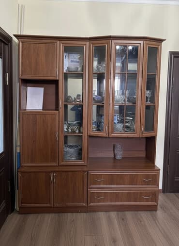 Гарнитур для зала, Б/у, Шкаф, ДСП, Самовывоз, Платная доставка, цвет - Коричневый