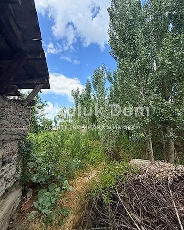 Кыймылсыз мүлк: 🏠Продается дом в с. Сокулук 🟡 Комнаты: 5 🟡Участок: 14 соток (по факту — 7