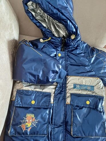 Зимняя куртка для мальчика. в хорошем состоянии. 
от 5-7лет