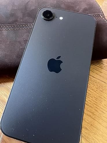 iphone mobile: IPhone 17, Б/у, 256 ГБ, Черный, 100 % — 3