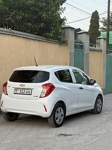 chevrolet damas: Chevrolet Spark: 2020 г., 1 л, Автомат, Бензин, Хэтчбэк — 2