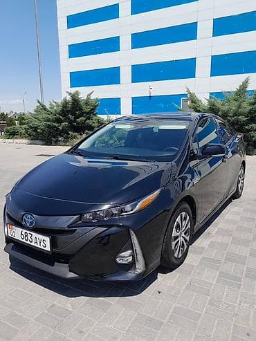 e2 byd: Toyota Prius: 2020 г., 1.8 л, Автомат, Гибрид, Лифтбек — 1