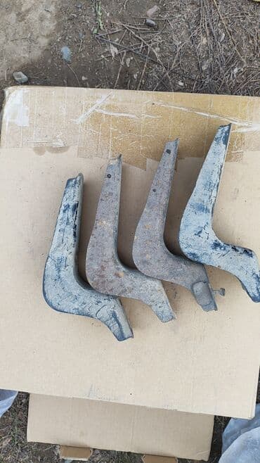 ручная работа на дому в бишкеке: Продаю кранштейн про подножки Ланд Крузер Прадо 120 — 2