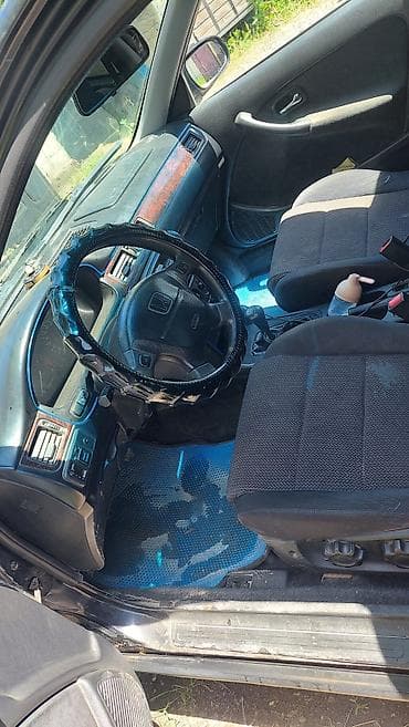 авто до 6000 долларов: Honda Civic: 1998 г., 1.5 л, Механика, Бензин, Седан — 1