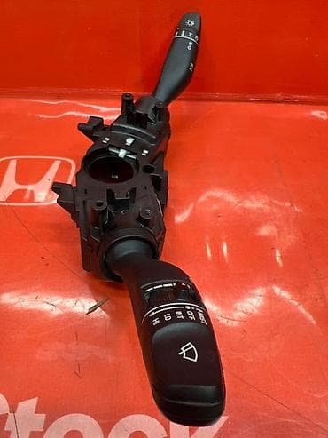 s7 fe: Блок подрулевых переключателей Hyundai Sonata L4NA 2018 (б/у) — — — — 2