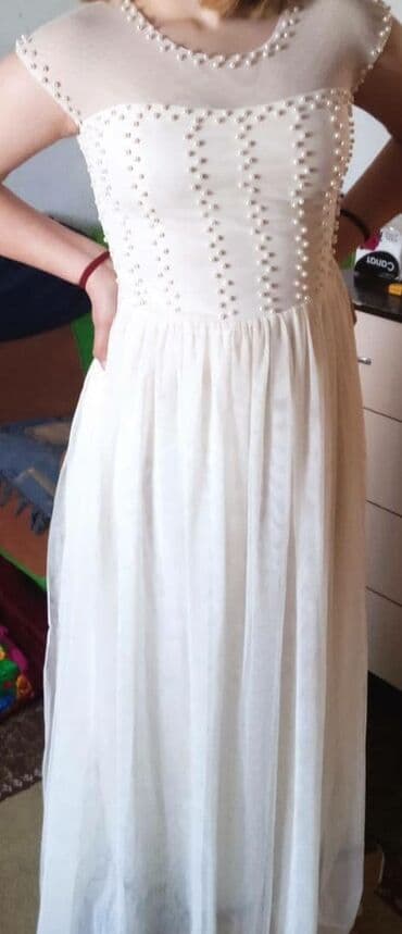 джинсы голубые: Детское платье, цвет - Белый, Б/у — 1