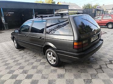 самый большой набор инструментов для авто: Volkswagen Passat Variant: 1990 г., 1.8 л, Механика, Бензин, Универсал — 4