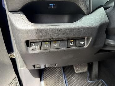 капот голф 4: Toyota RAV4: 2020 г., 2.5 л, Вариатор, Гибрид, Кроссовер — 9